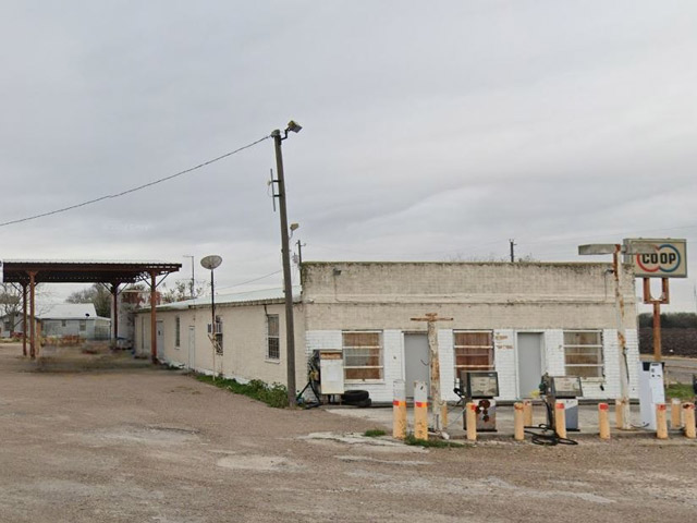 San Patricio County Co-Op, Edroy, TX 78370, Industrial Property For Sale